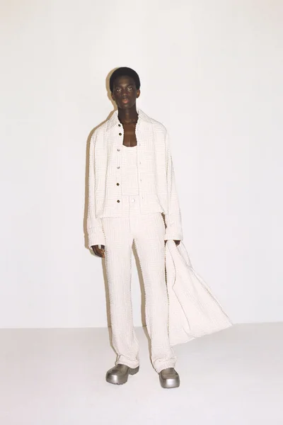 Look 13